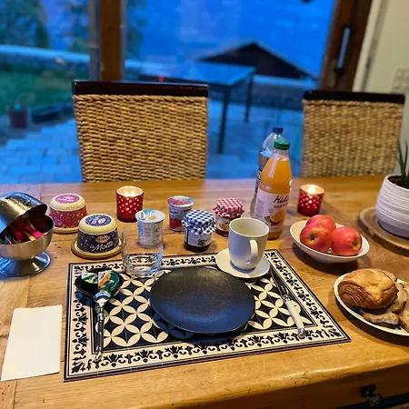 Δωμάτια σε οικογενειακή κατοικία Chalet Familial Capricorne Vercorin